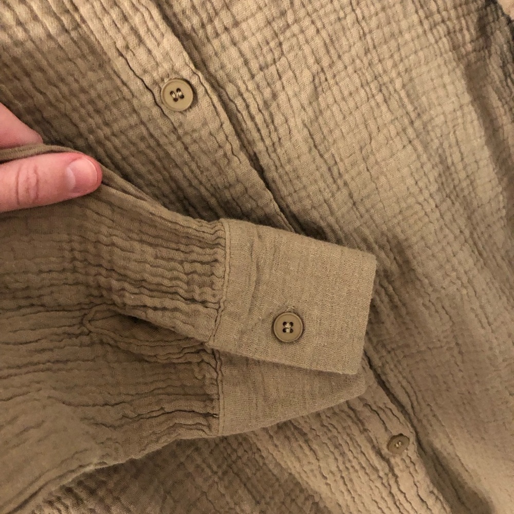 Automet women’s button down - Picture 5 of 9